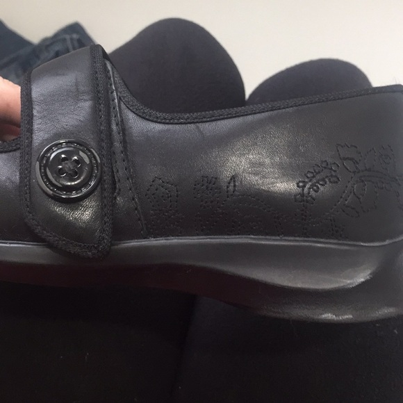 Aetrex Black Mary Janes extra comfort size 7.5W - Picture 9 of 13